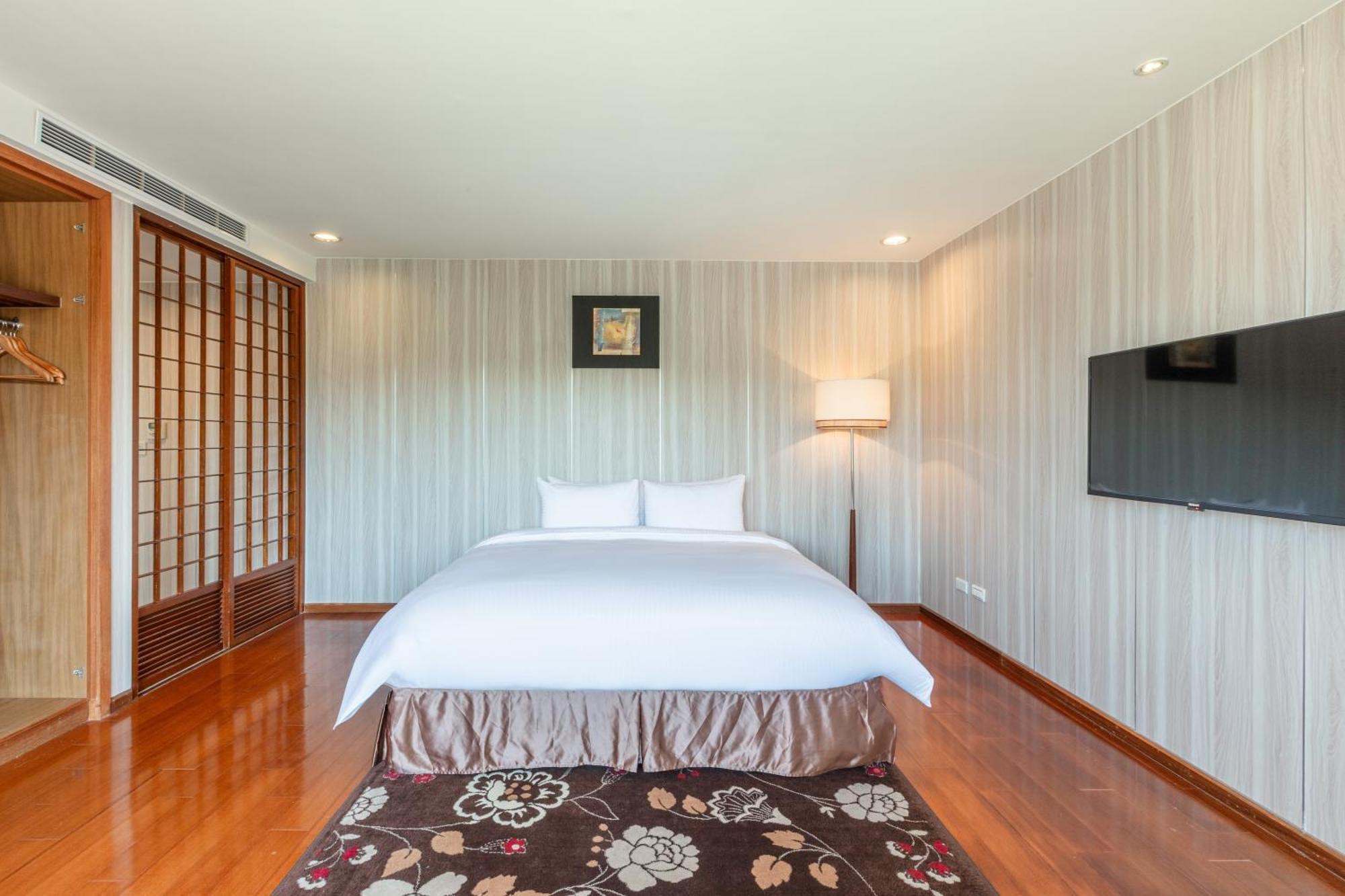 水漾月明度假文旅 Hotell Touwu Exteriör bild