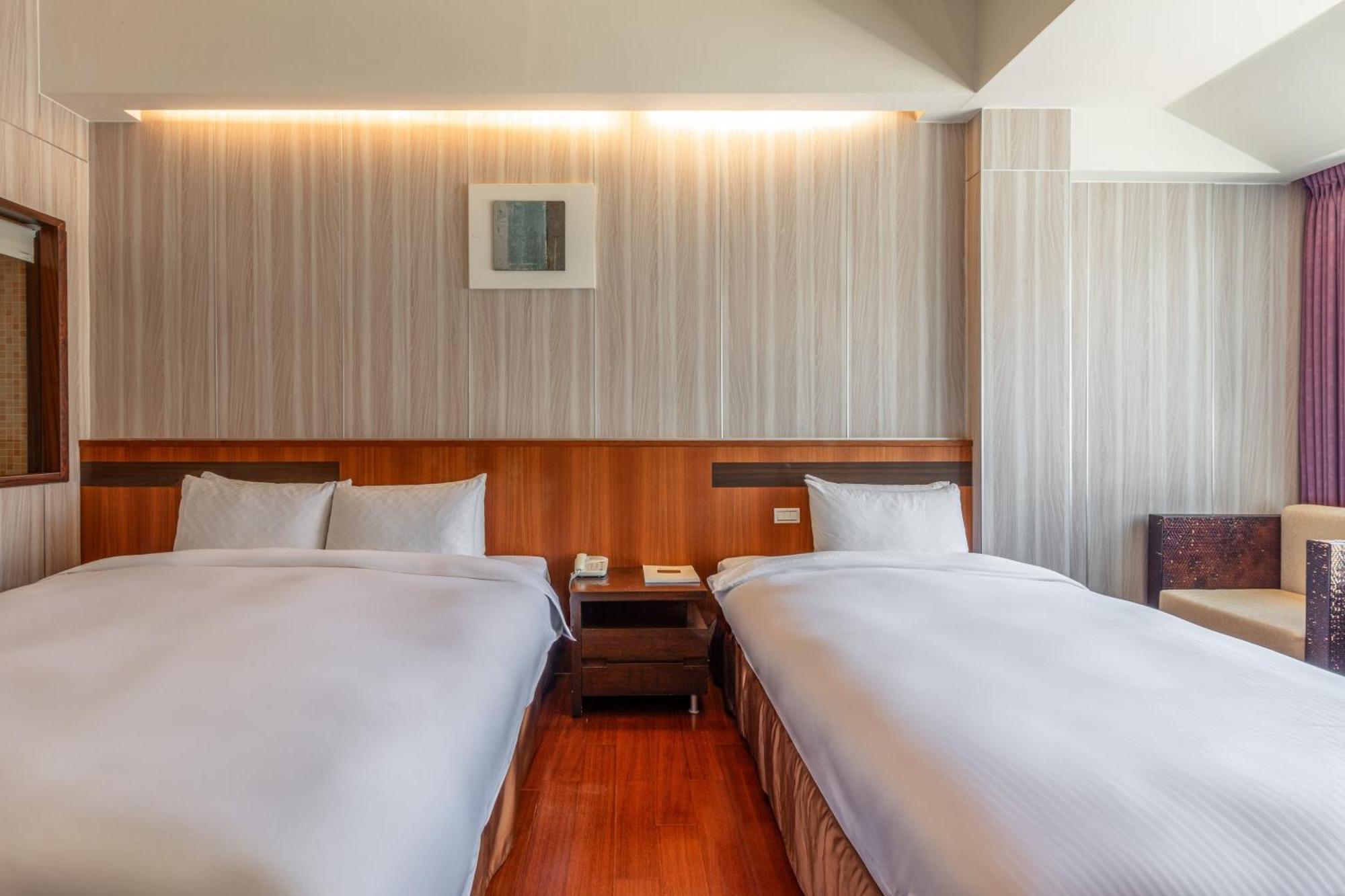 水漾月明度假文旅 Hotell Touwu Exteriör bild