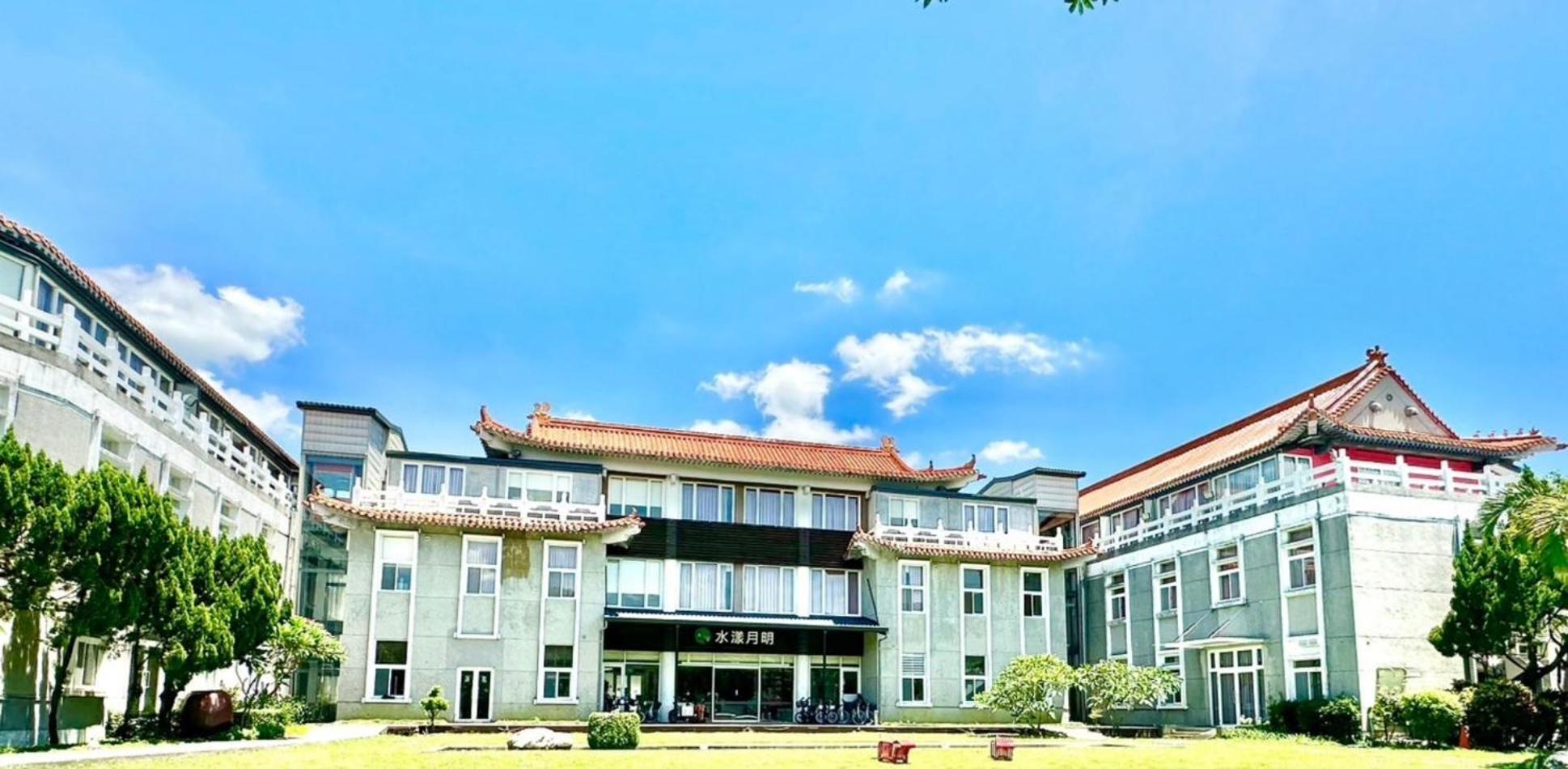 水漾月明度假文旅 Hotell Touwu Exteriör bild