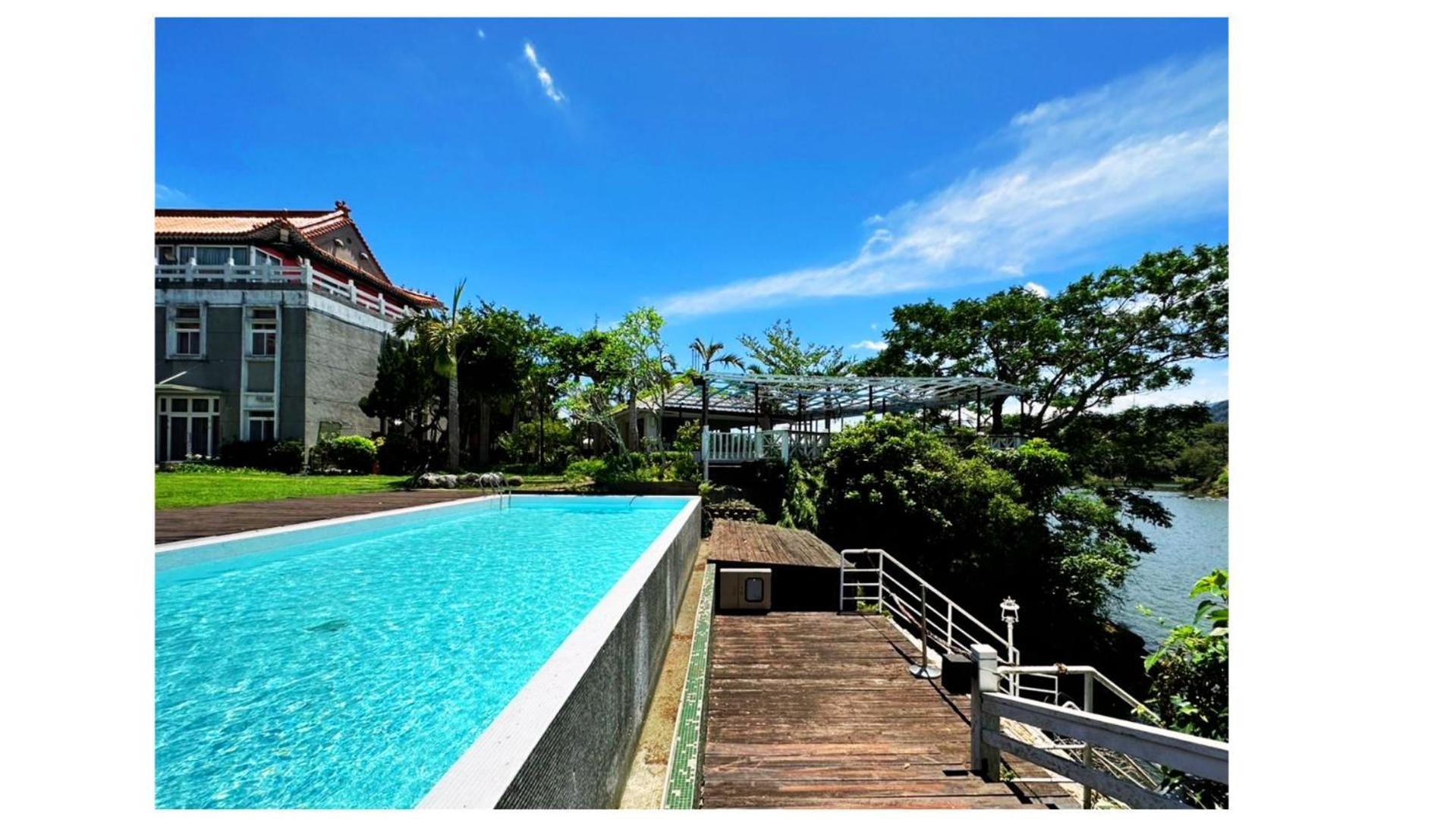 水漾月明度假文旅 Hotell Touwu Exteriör bild